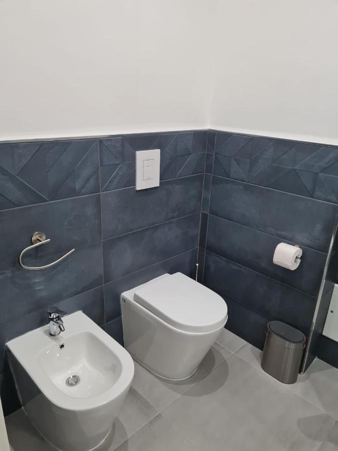 Civico 66 Apartment Palermo Luaran gambar